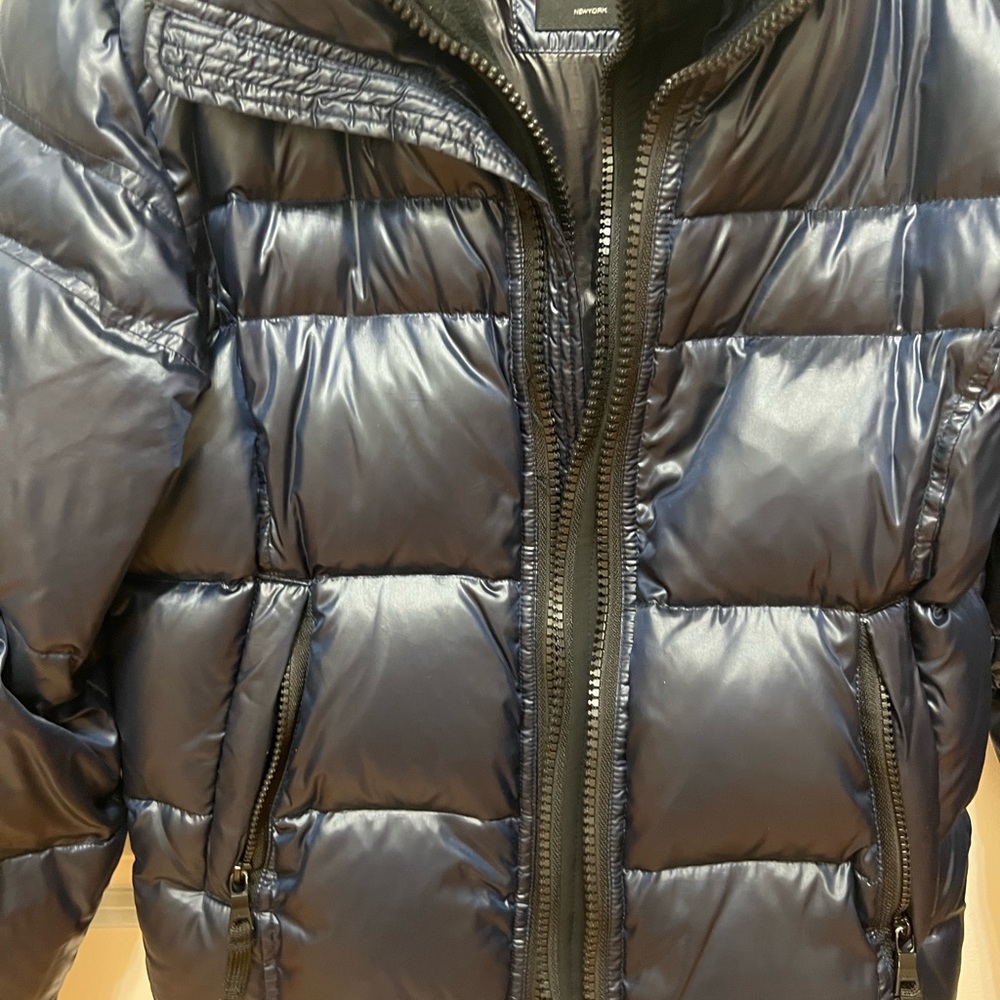 - Sam Jacket - Picture 2 of 5